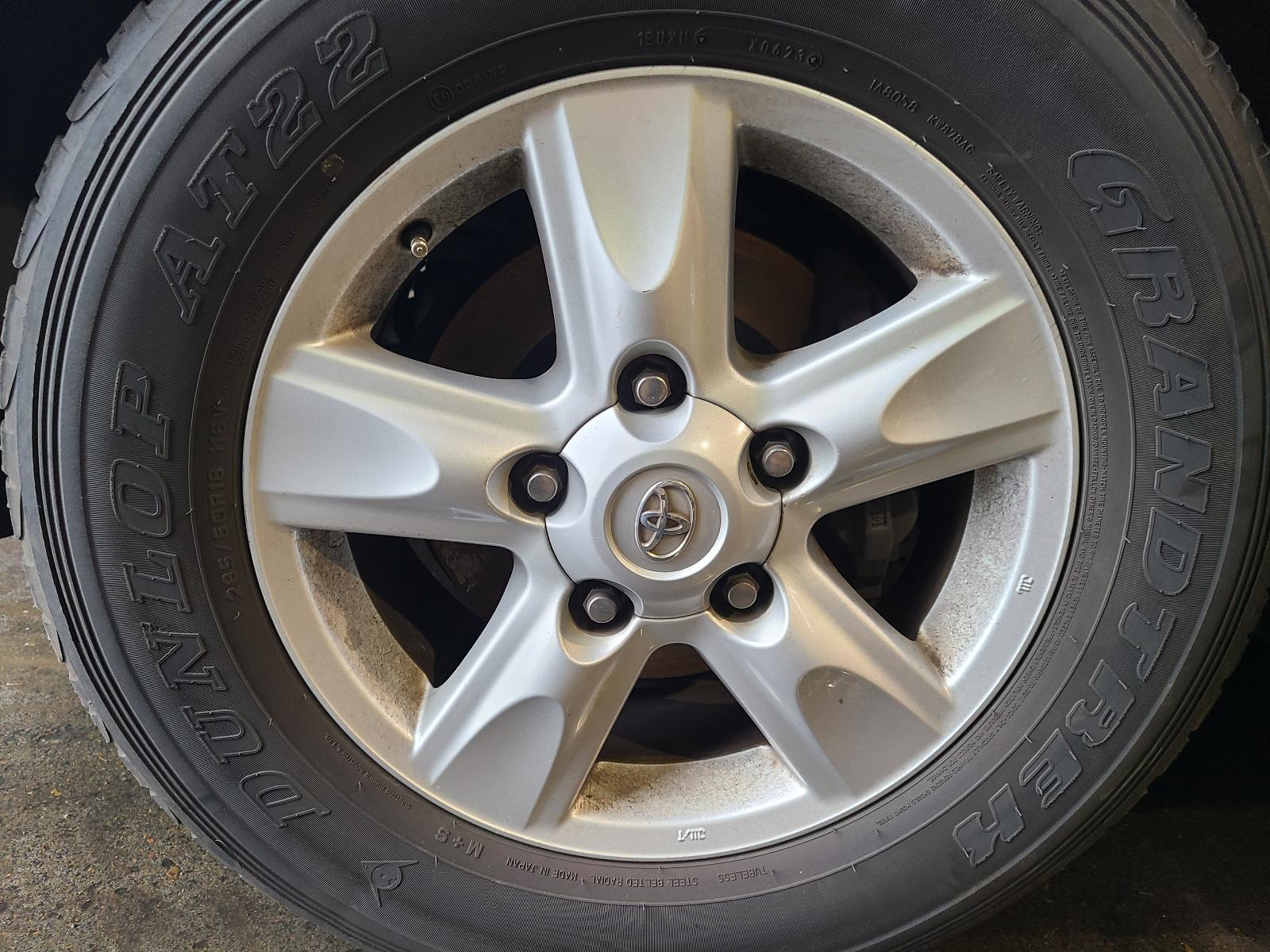 View Toyota Landcruiser 2011  