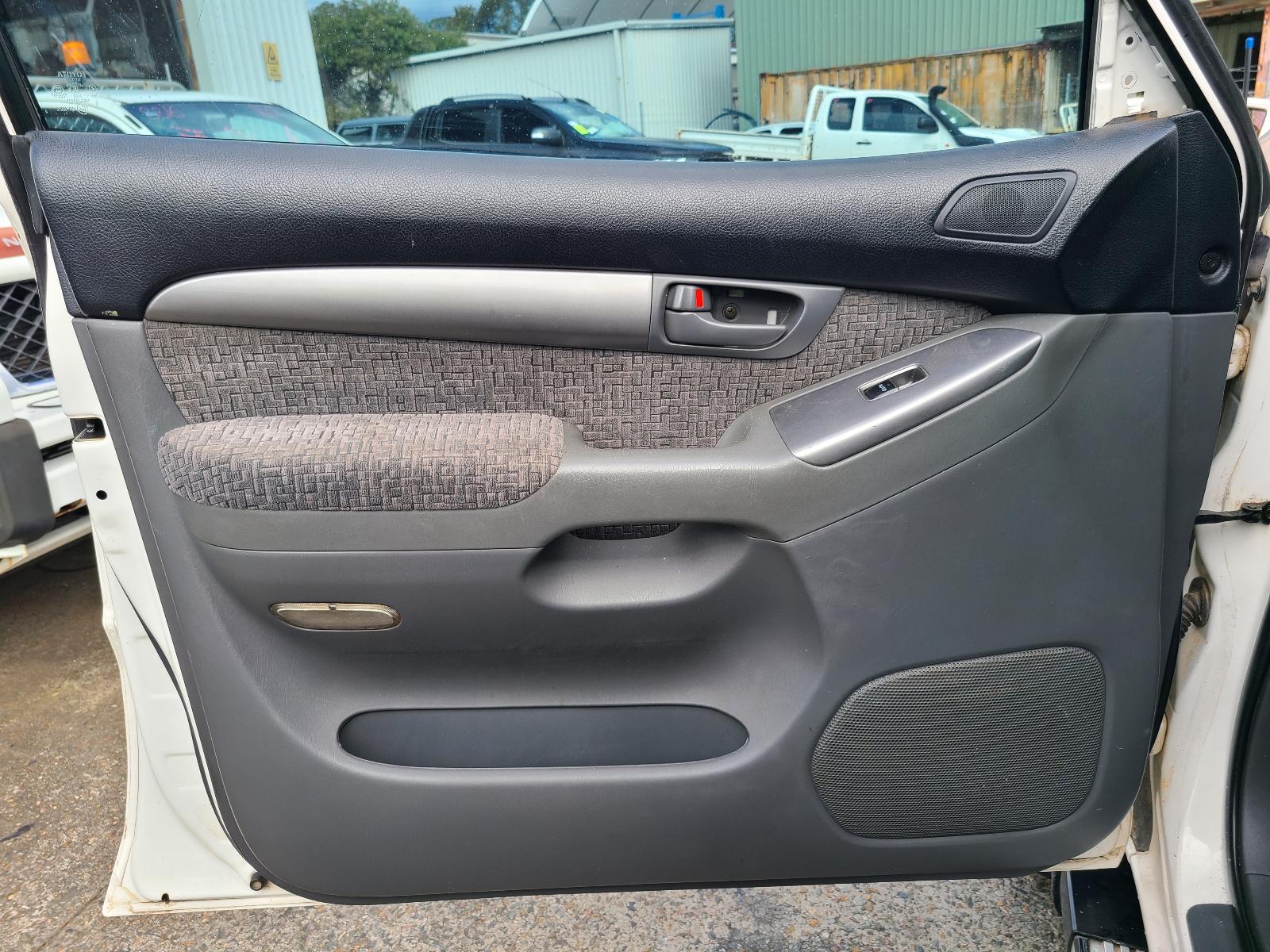 View Toyota Prado 2004 4 Door Station Wagon