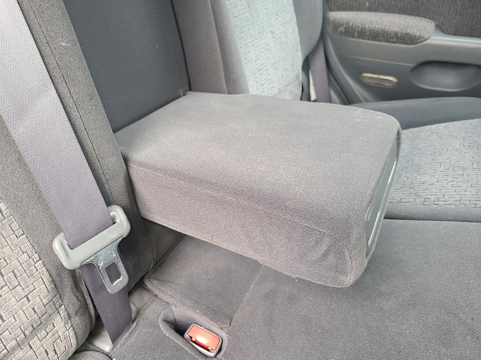 View Toyota Prado 2004 4 Door Station Wagon