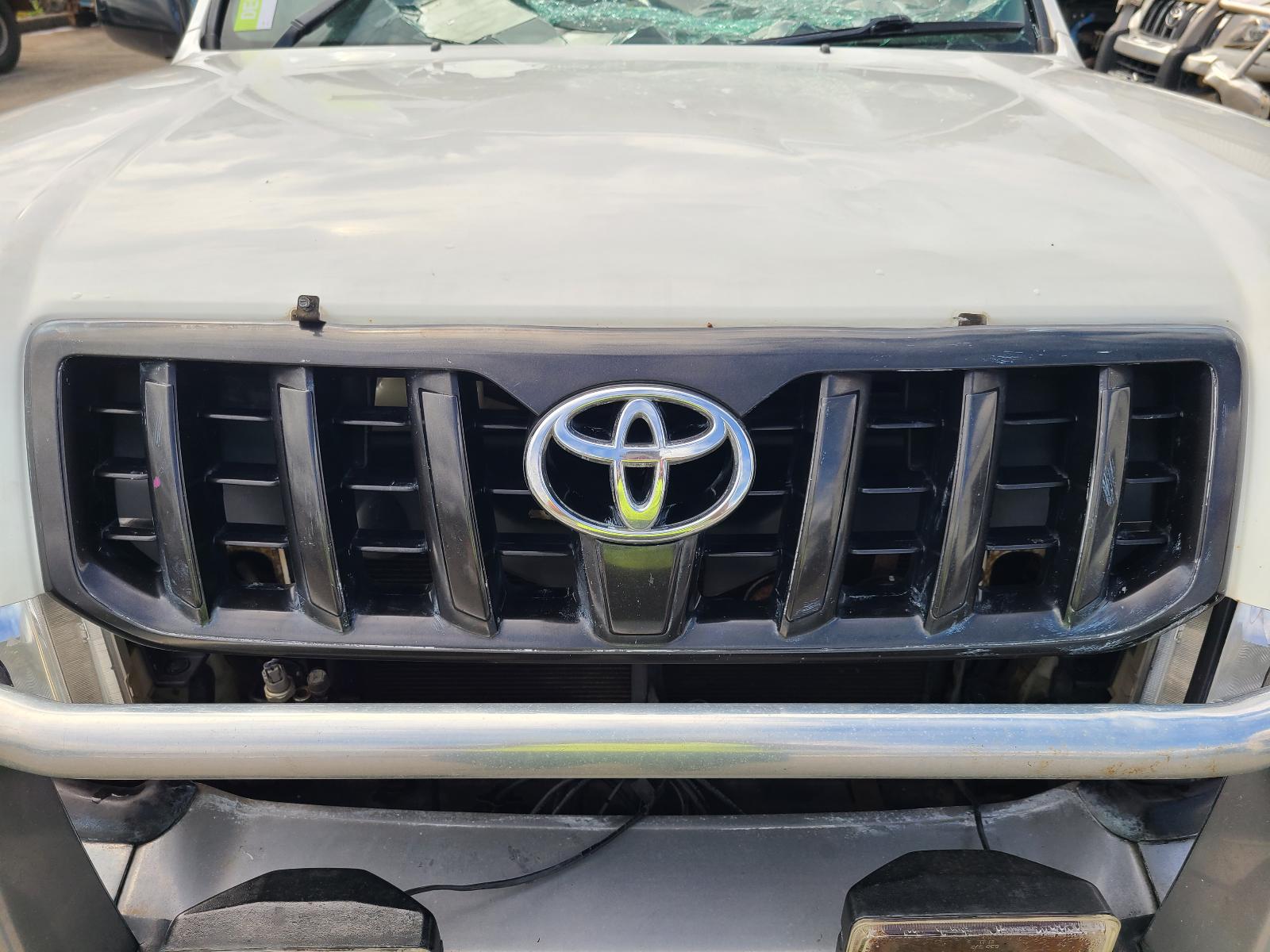 View Toyota Prado 2004 4 Door Station Wagon