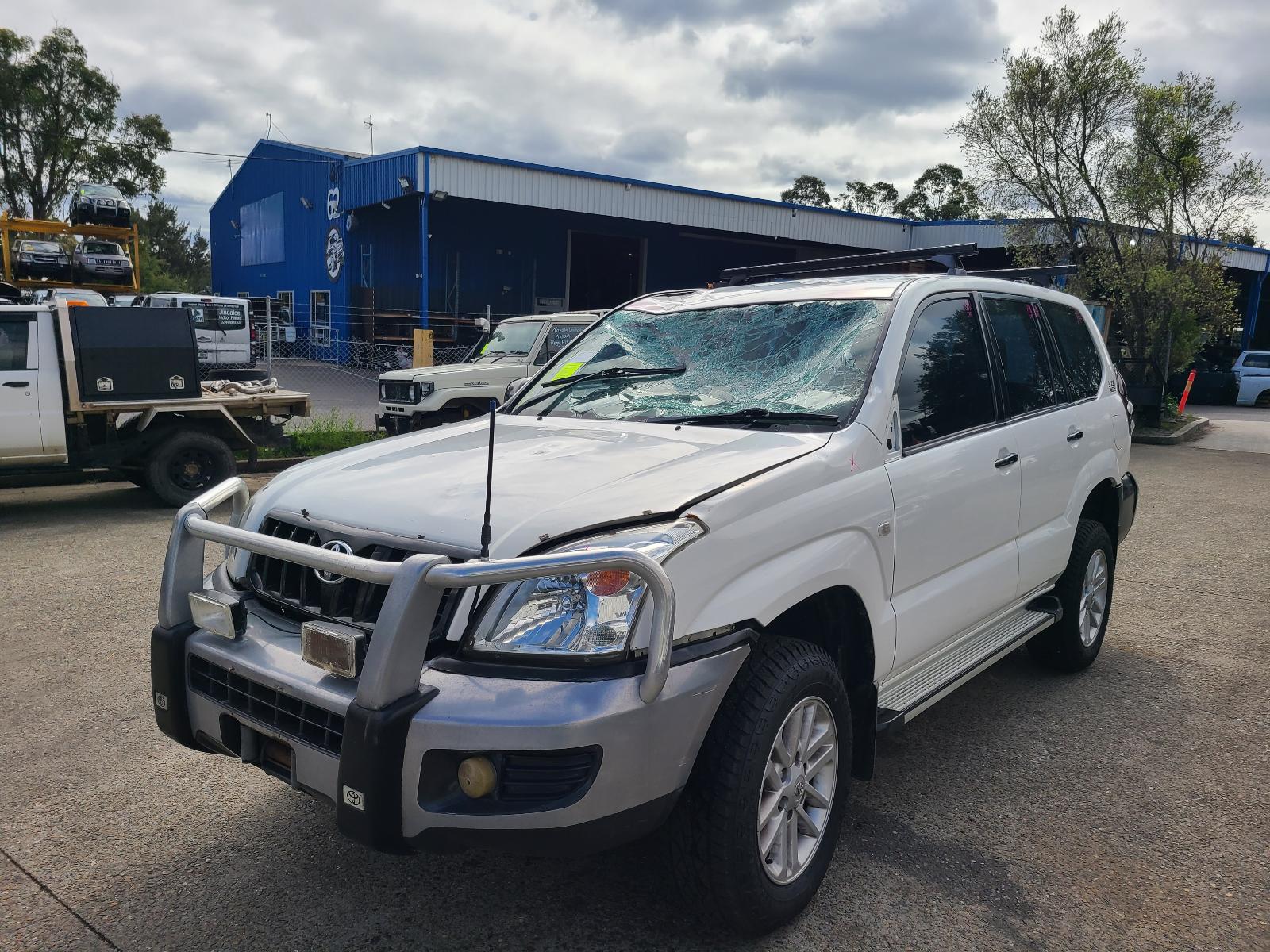 View Toyota Prado 2004 4 Door Station Wagon