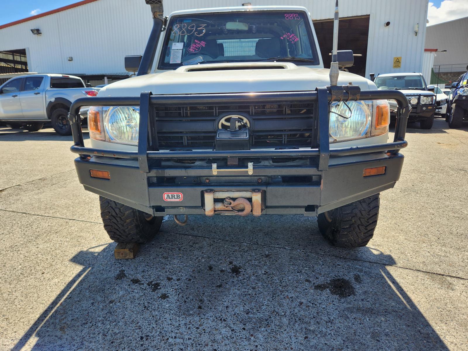 Toyota Landcruiser 2013 View Toyota Landcruiser 2013