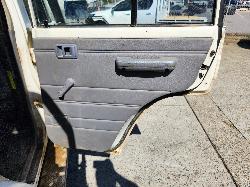 View Toyota Landcruiser 2013