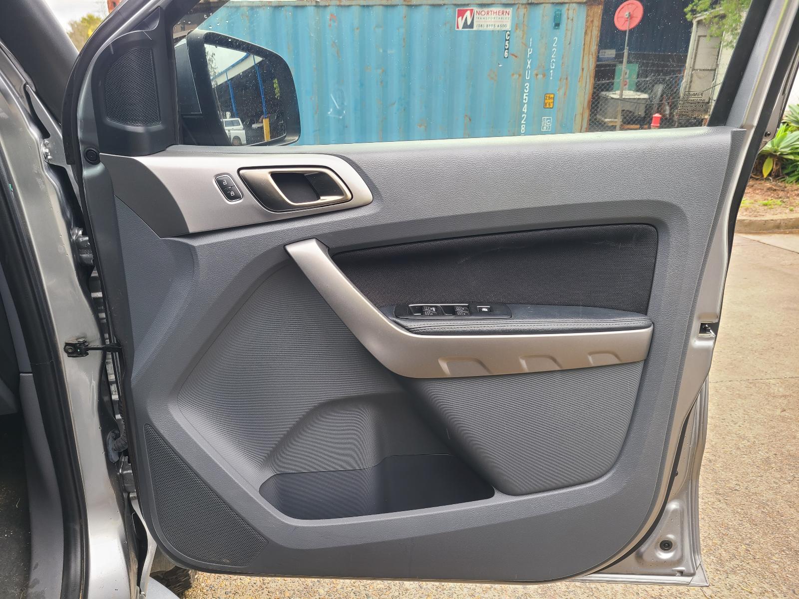 View Ford Ranger 2016 4 Door Utility