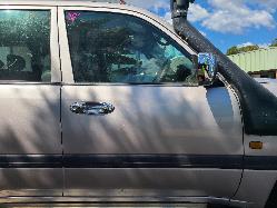 View Toyota Landcruiser 2001 4 Door Station Wagon