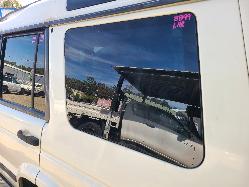 View Land Rover Discovery 2000 4 Door Station Wagon