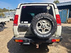 View Land Rover Discovery 2000 4 Door Station Wagon
