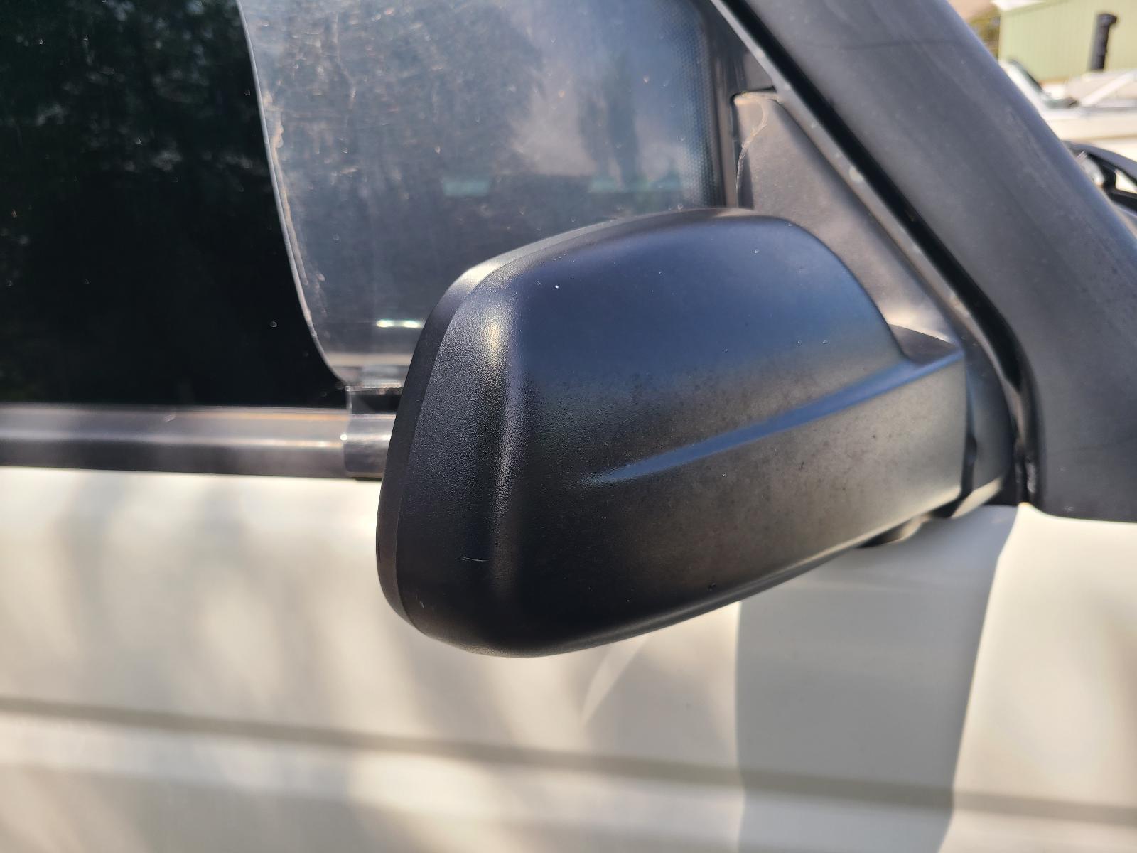 View Land Rover Discovery 2000 4 Door Station Wagon