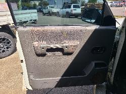 View Land Rover Discovery 2000 4 Door Station Wagon