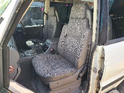 View Land Rover Discovery 2000 4 Door Station Wagon