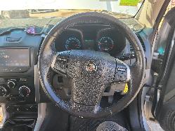 View Holden Colorado 2015 4 Door Utility