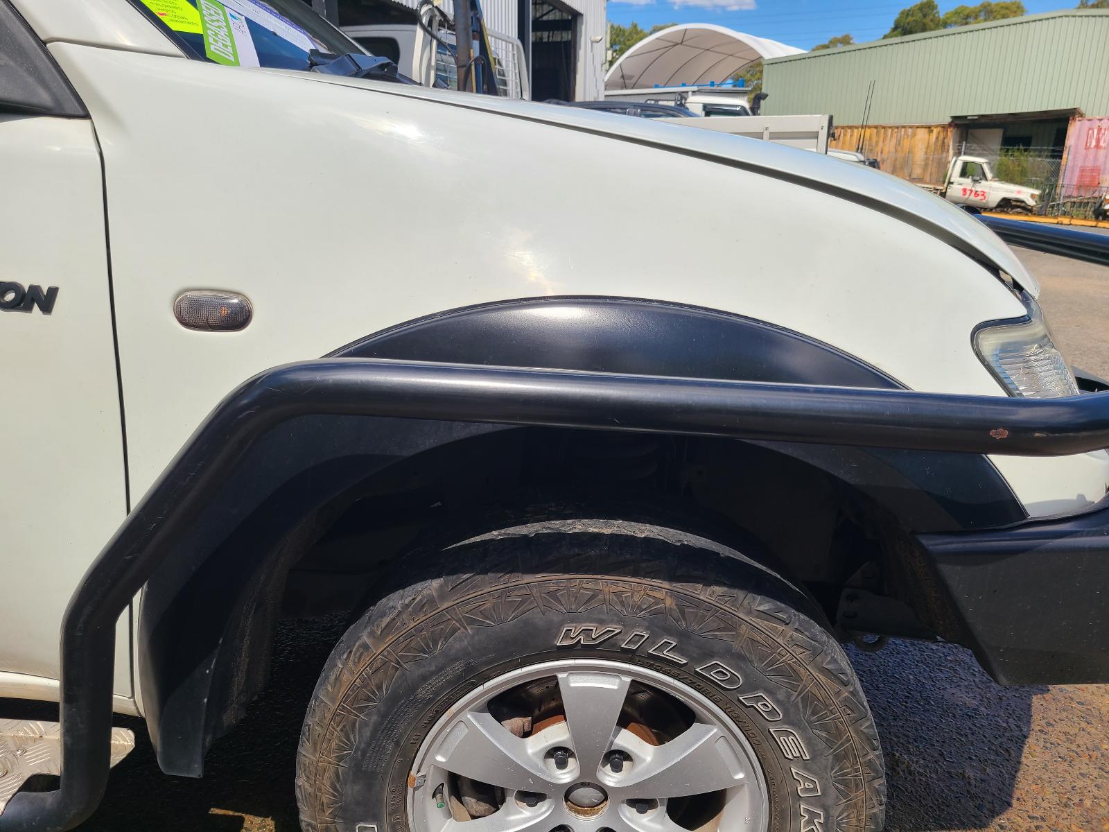 View Mitsubishi Triton 2012  