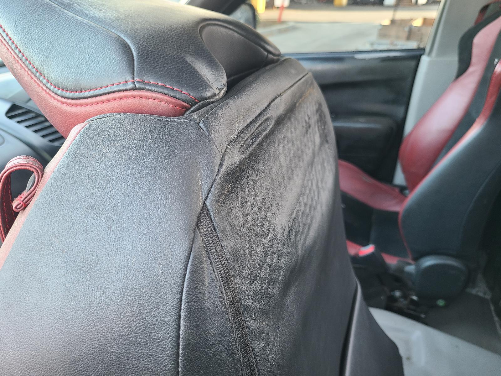View Mitsubishi Triton 2012  