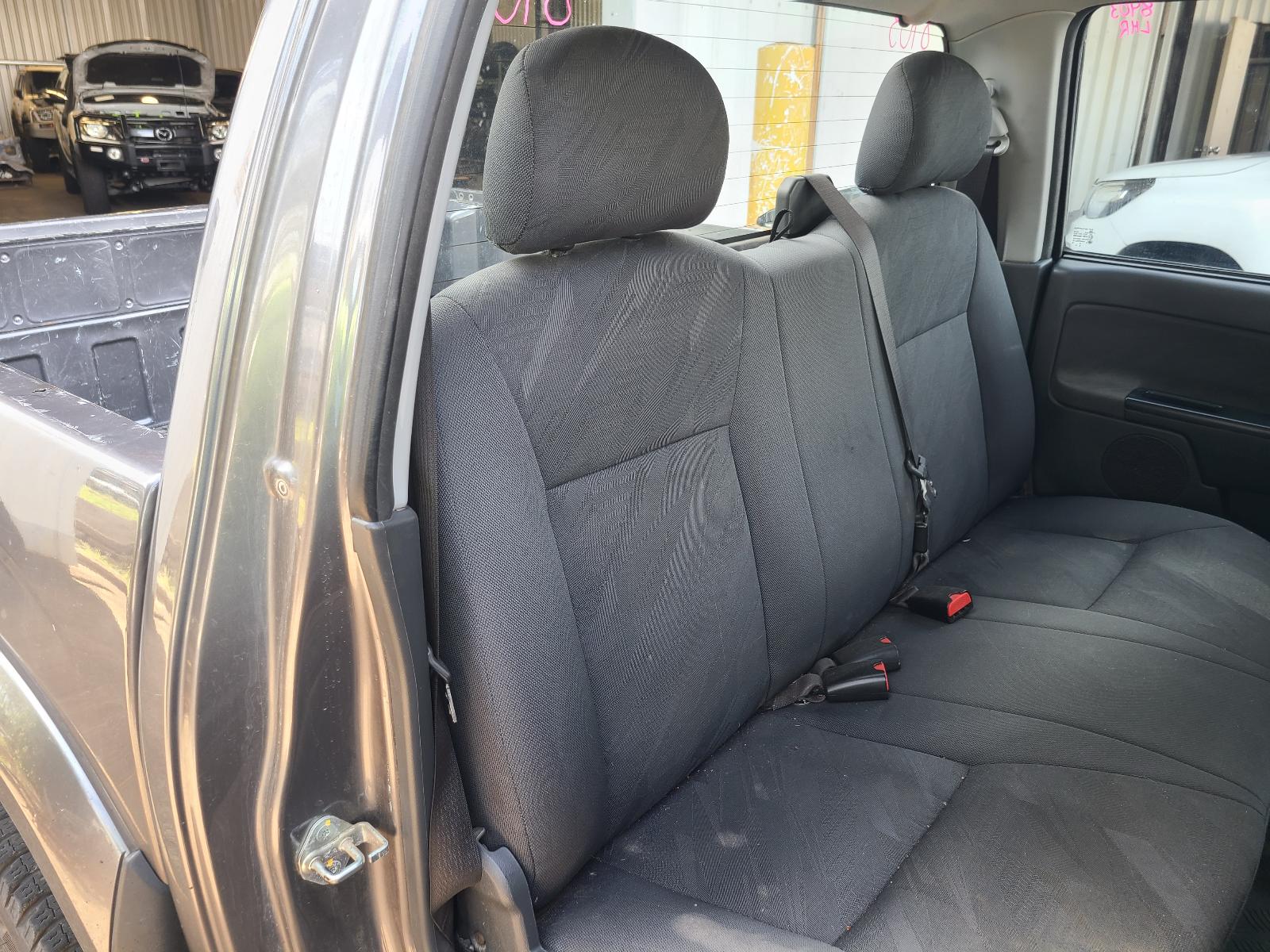 View Holden Colorado 2010  