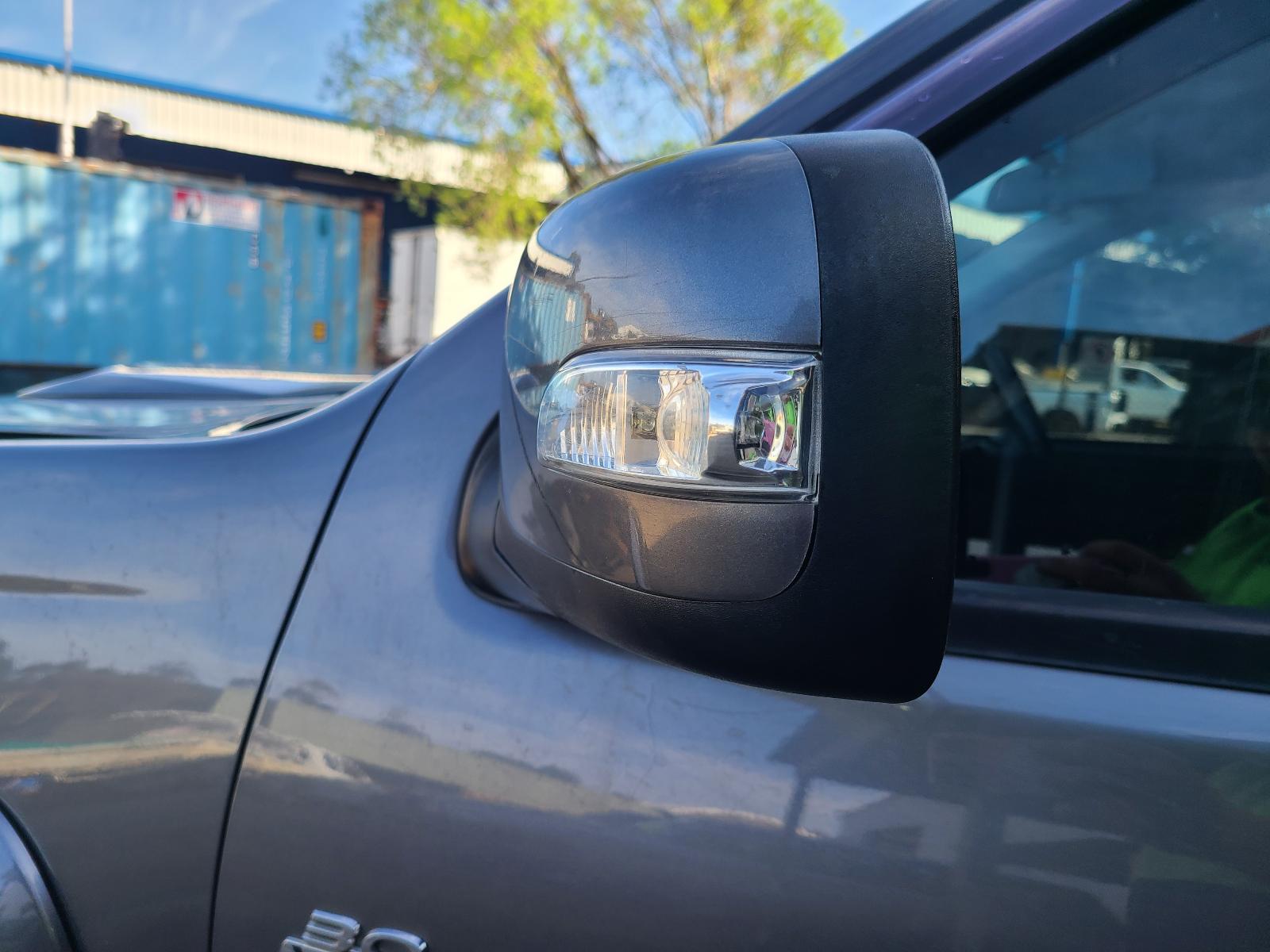 View Holden Colorado 2010  