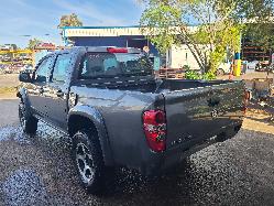 View Holden Colorado 2010  