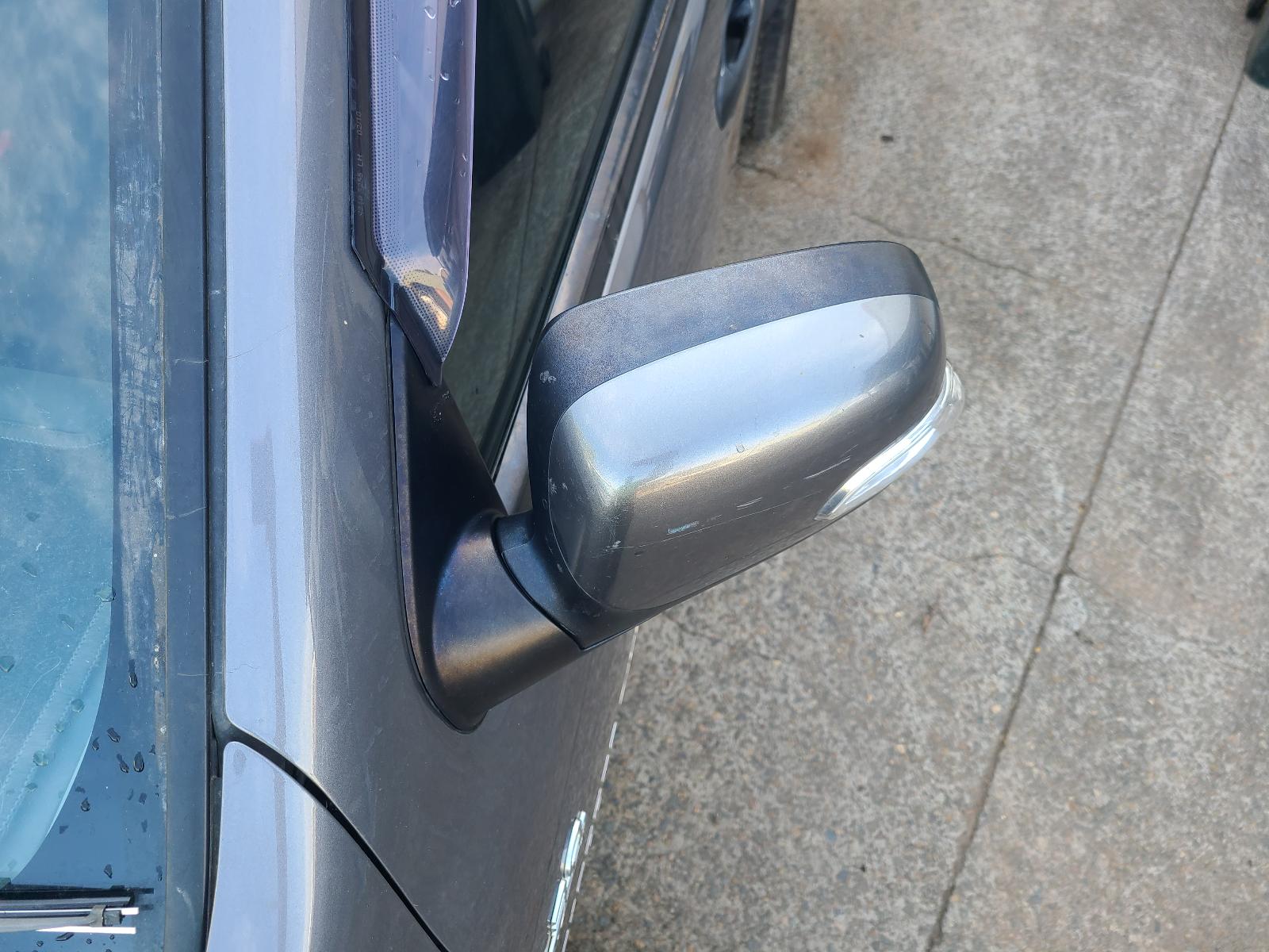 View Holden Colorado 2010  