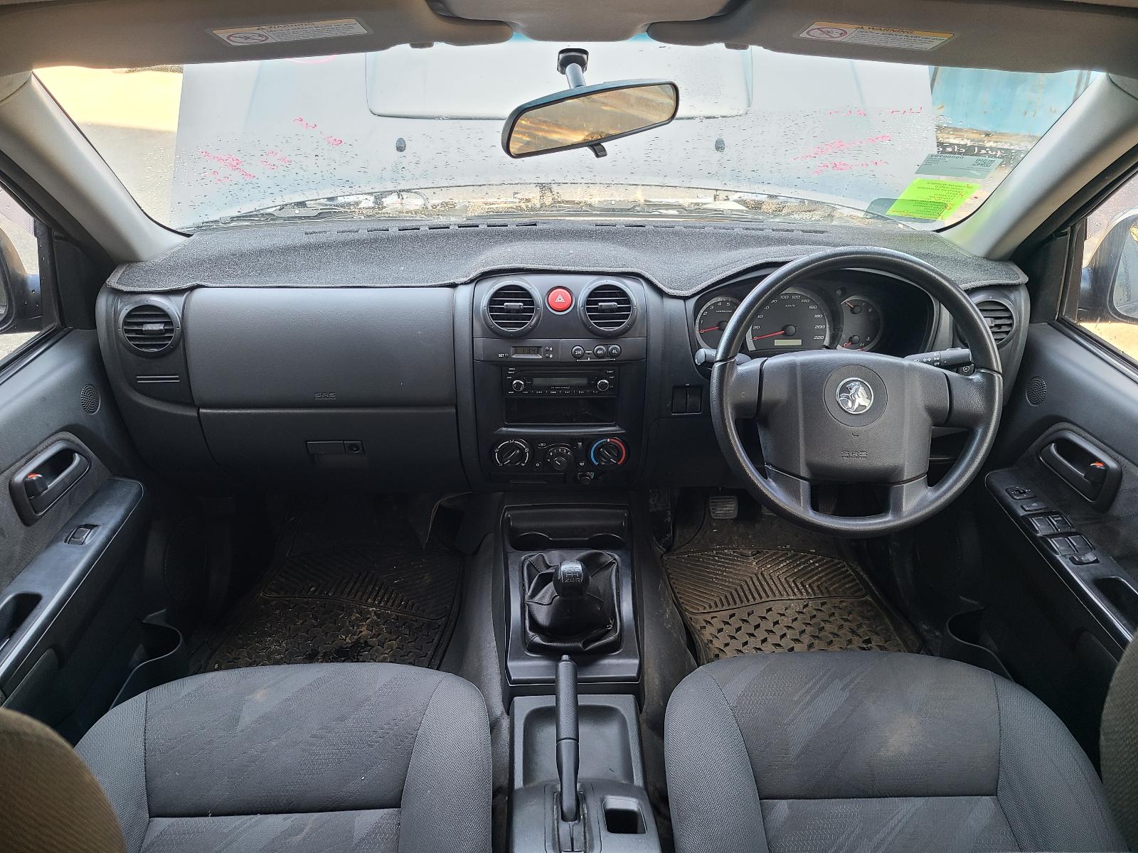 View Holden Colorado 2010  