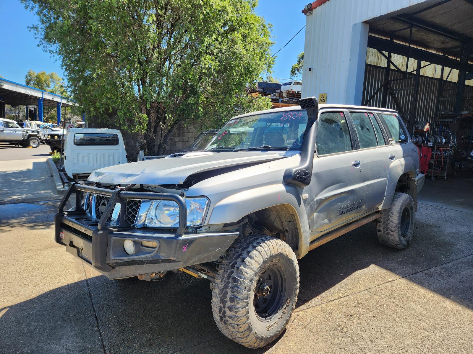 Nissan Patrol 2012 4 Door Station Wagon View Nissan Patrol 2012 4 Door Station Wagon