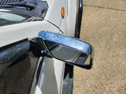 View Nissan Navara 2004 4 Door Utility