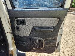 View Nissan Navara 2004 4 Door Utility