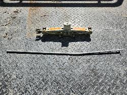 View Nissan Navara 2004 4 Door Utility