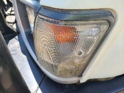 View Toyota Hilux 2001  