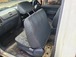 View Toyota Hilux 2001  