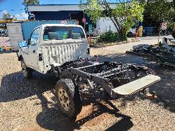View Toyota Hilux 2001  
