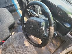 View Toyota Hilux 2001  