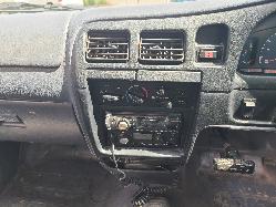 View Toyota Hilux 2001  