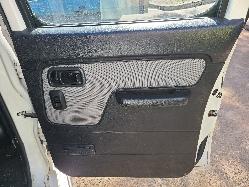 View Nissan Navara 2013 4 Door Utility