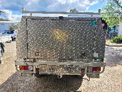 View Nissan Navara 2013 4 Door Utility