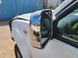 View Nissan Navara 2013 4 Door Utility