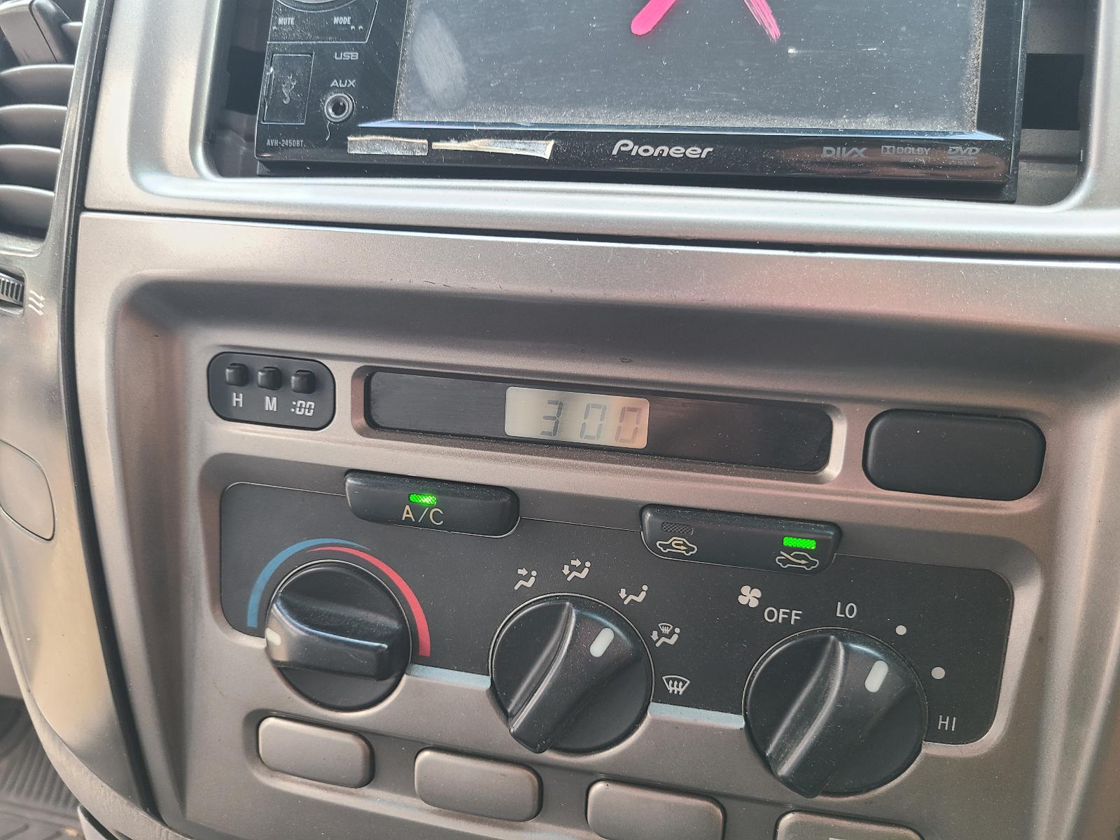 View Toyota Landcruiser 2002 4 Door Station Wagon