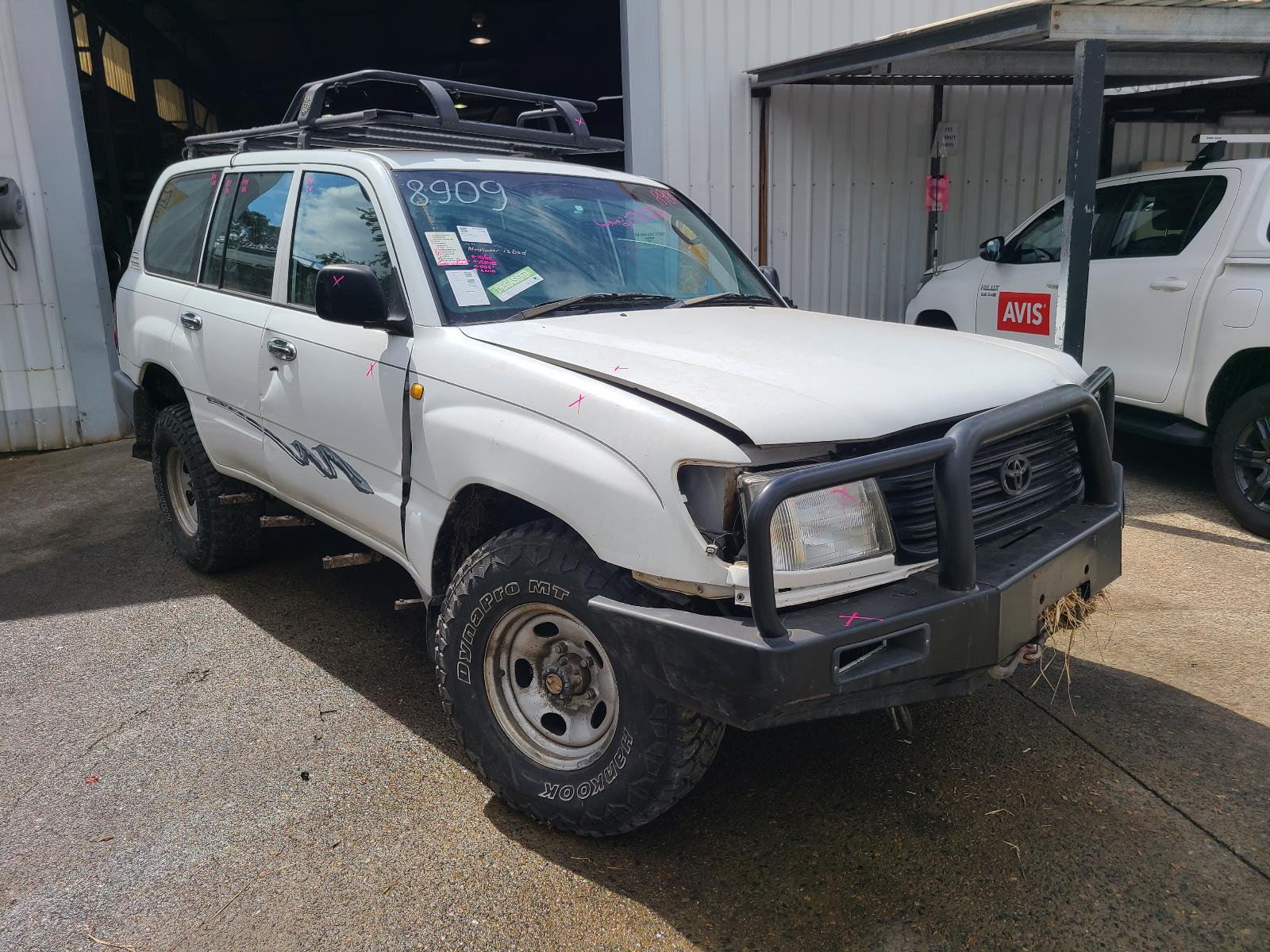 View Toyota Landcruiser 2002 4 Door Station Wagon