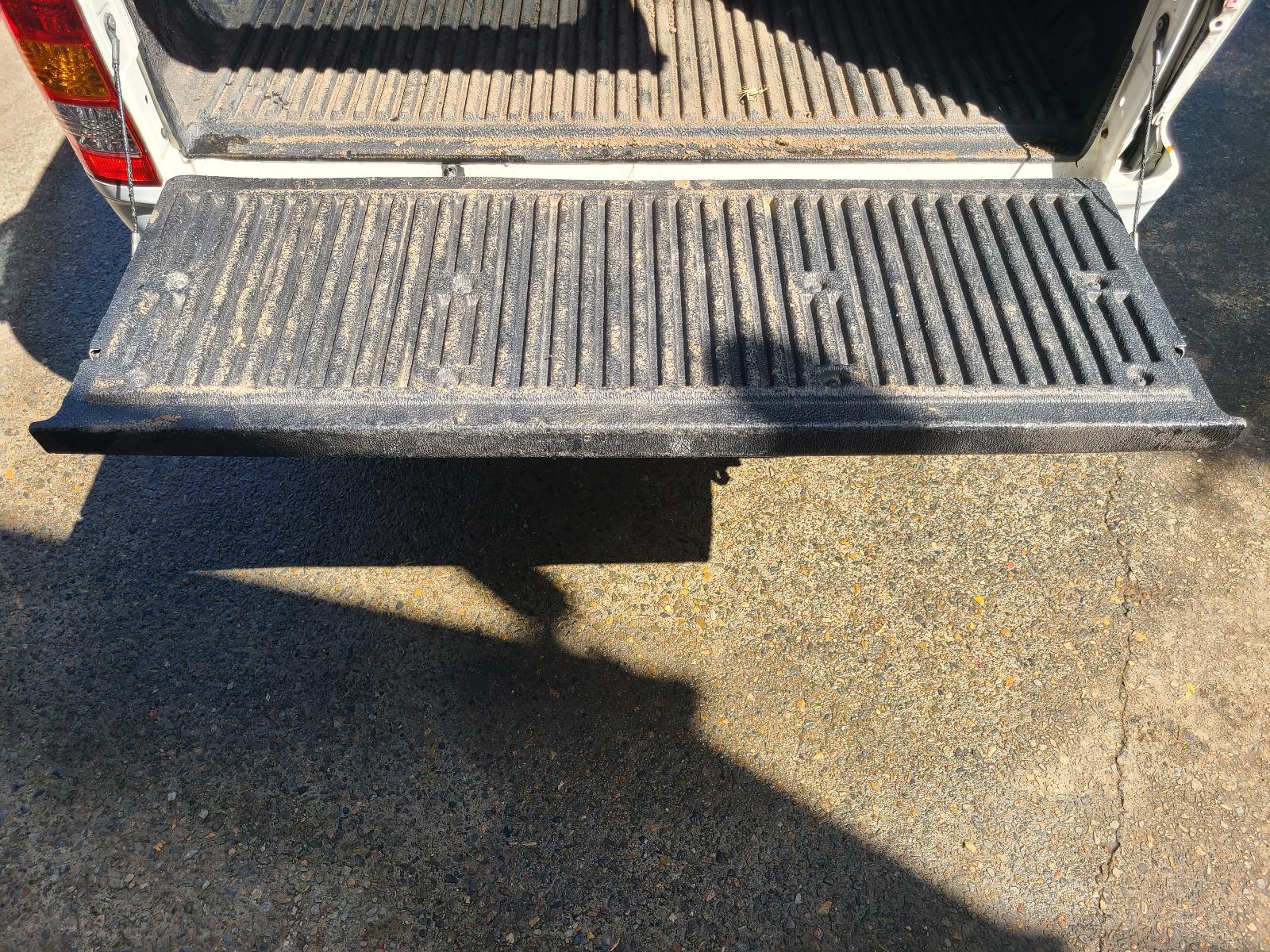 View Toyota Hilux 2011  