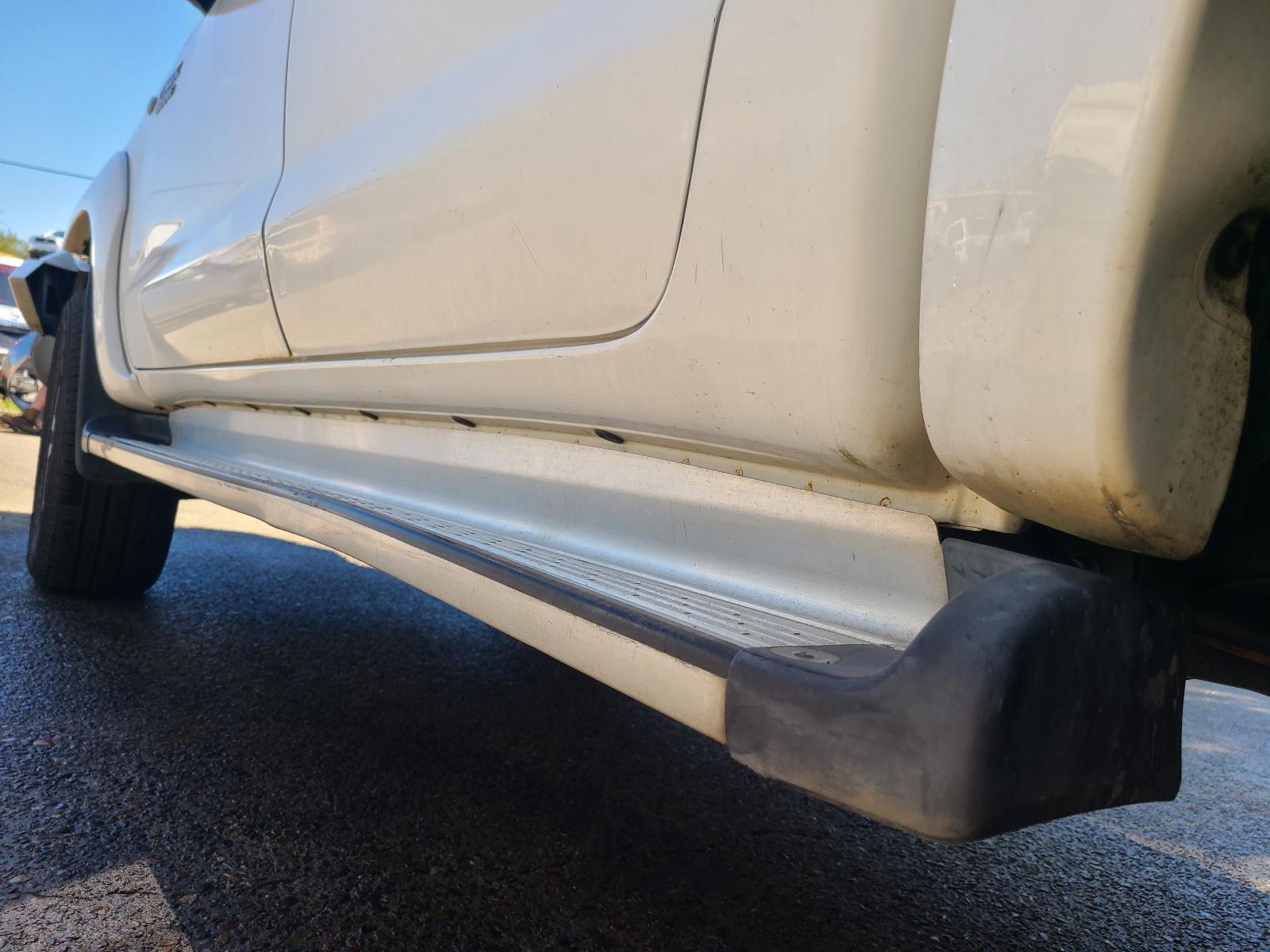 View Toyota Hilux 2011  