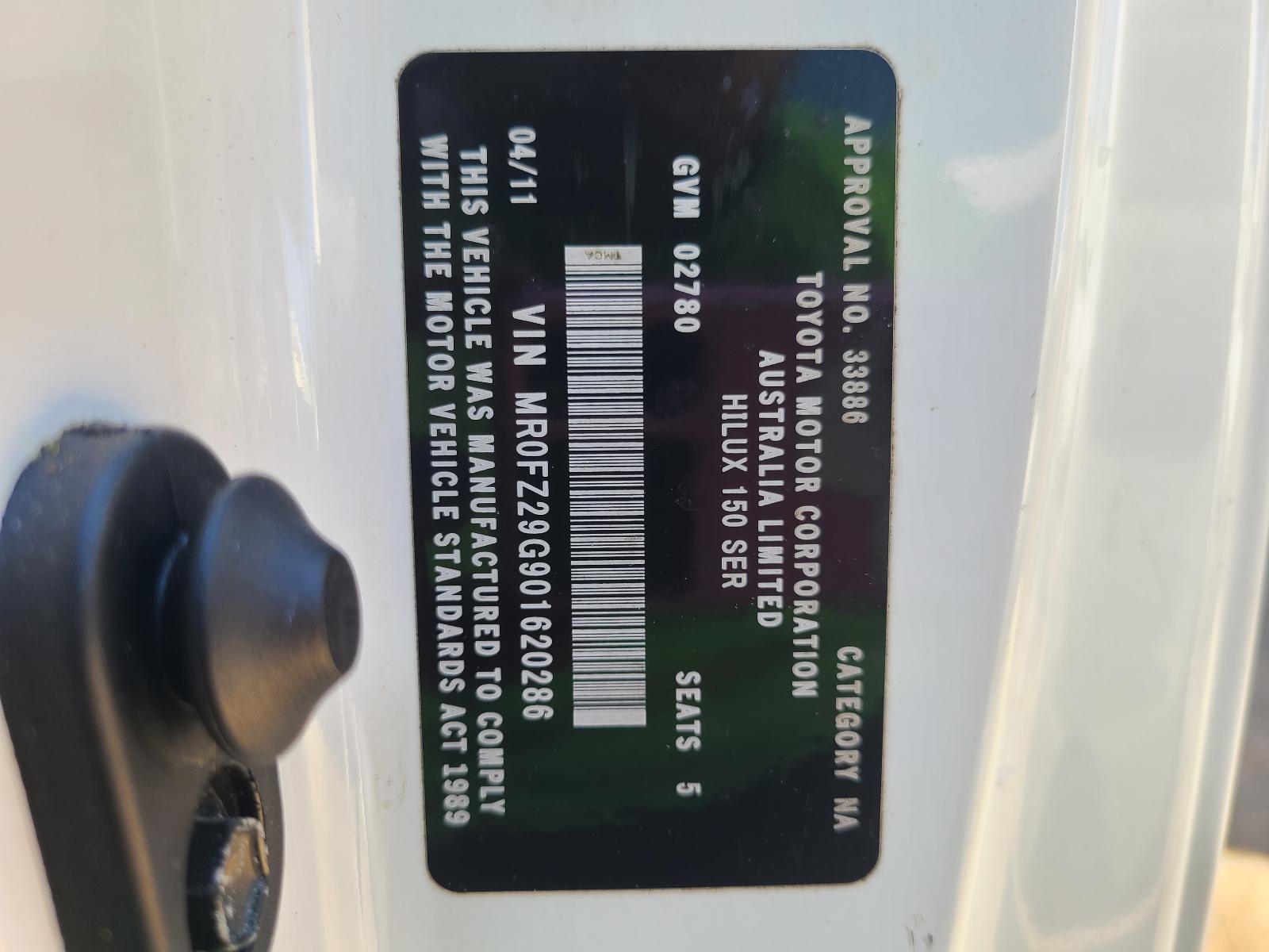 View Toyota Hilux 2011  