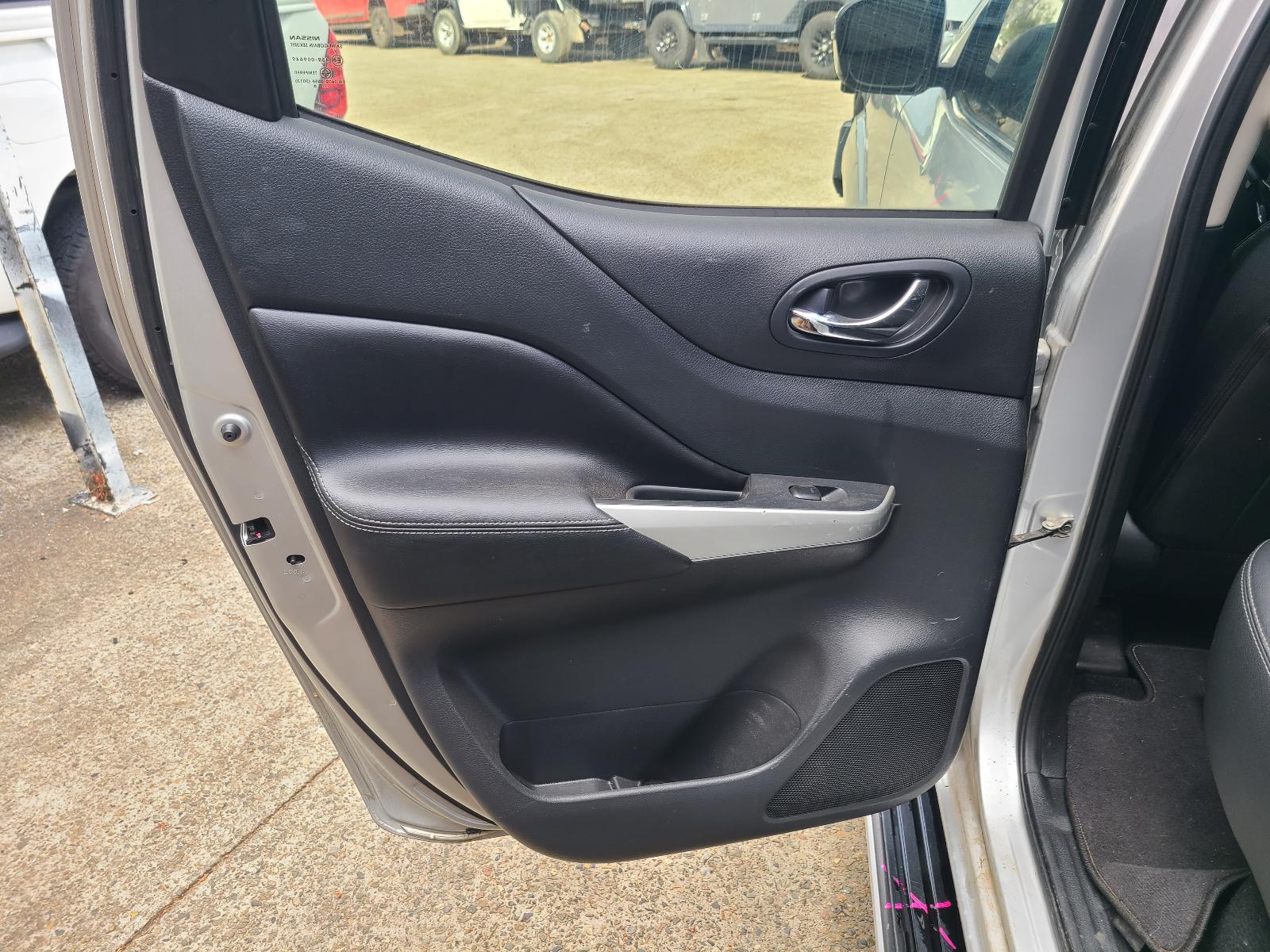 Nissan Navara 2018 4 Door Utility View Nissan Navara 2018 4 Door Utility