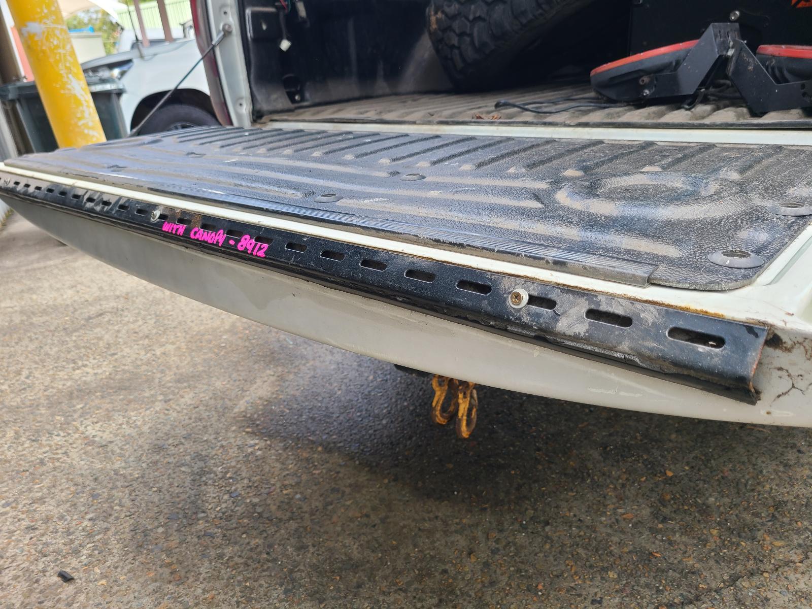 Nissan Navara 2018 4 Door Utility View Nissan Navara 2018 4 Door Utility