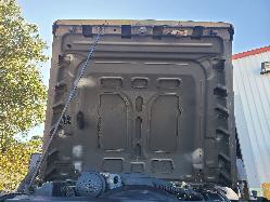 View Land Rover Defender 2013