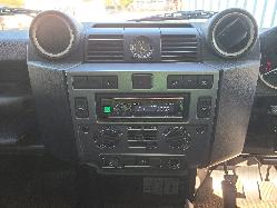 View Land Rover Defender 2013