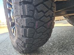 View Land Rover Defender 2013