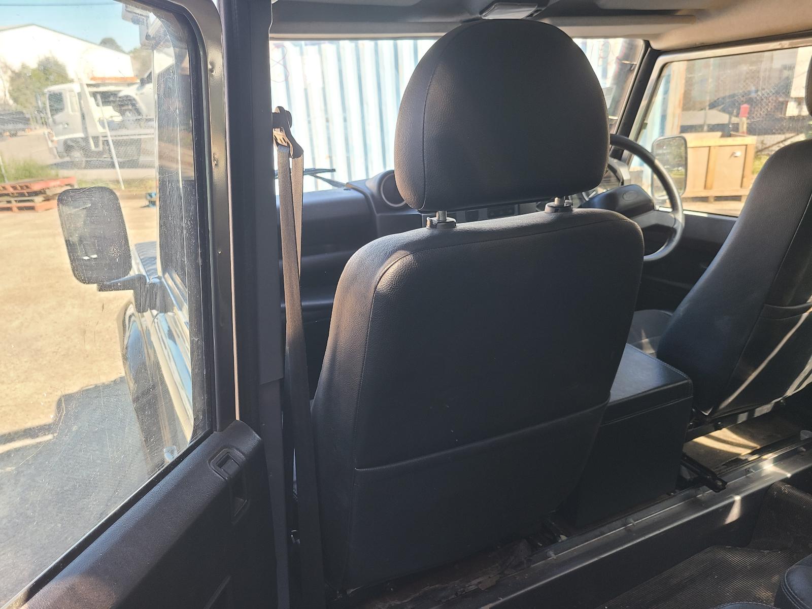 Land Rover Defender 2013 View Land Rover Defender 2013