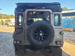 View Land Rover Defender 2013