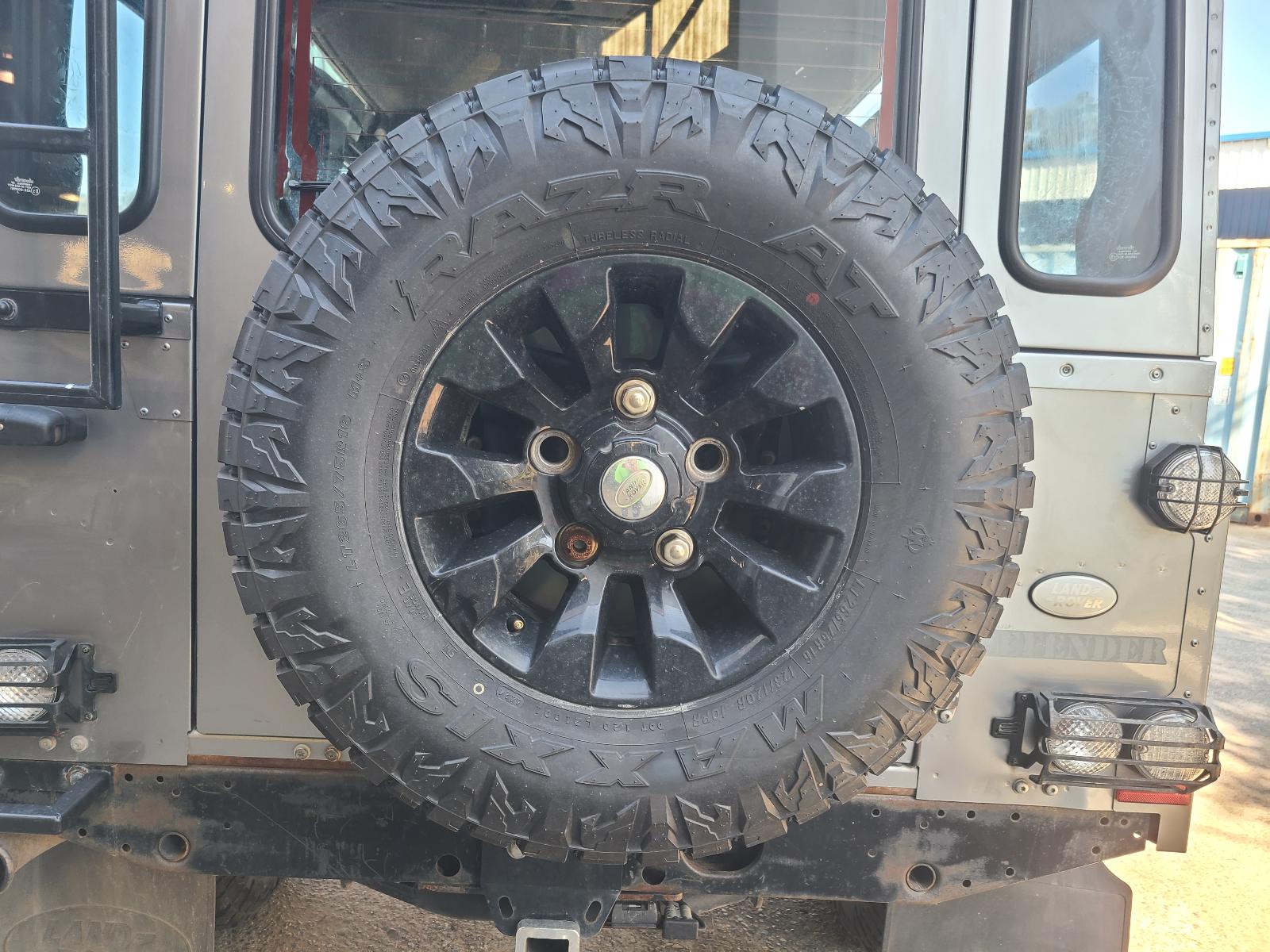 Land Rover Defender 2013 View Land Rover Defender 2013