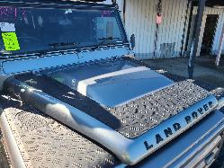 View Land Rover Defender 2013