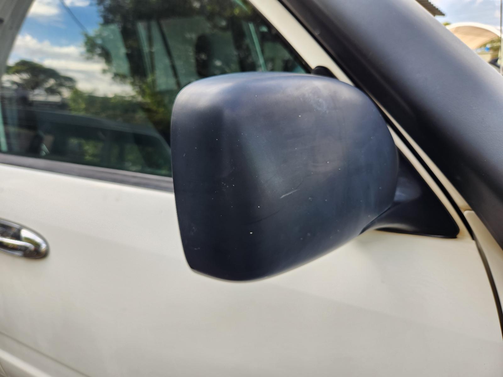 View Toyota Landcruiser 2006 4 Door Station Wagon