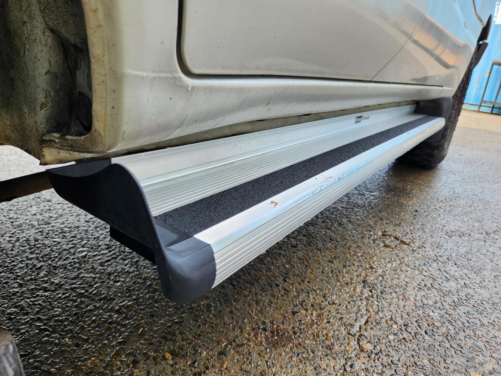 View Toyota Landcruiser 2006 4 Door Station Wagon